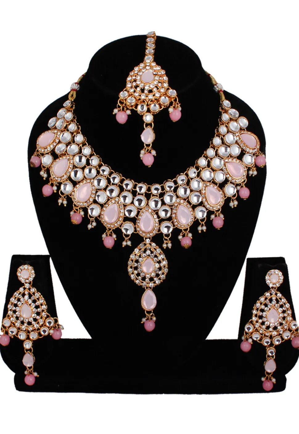 Stone Studded Necklace Set