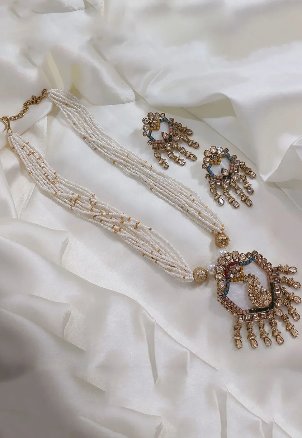 Stone Studded Necklace Set