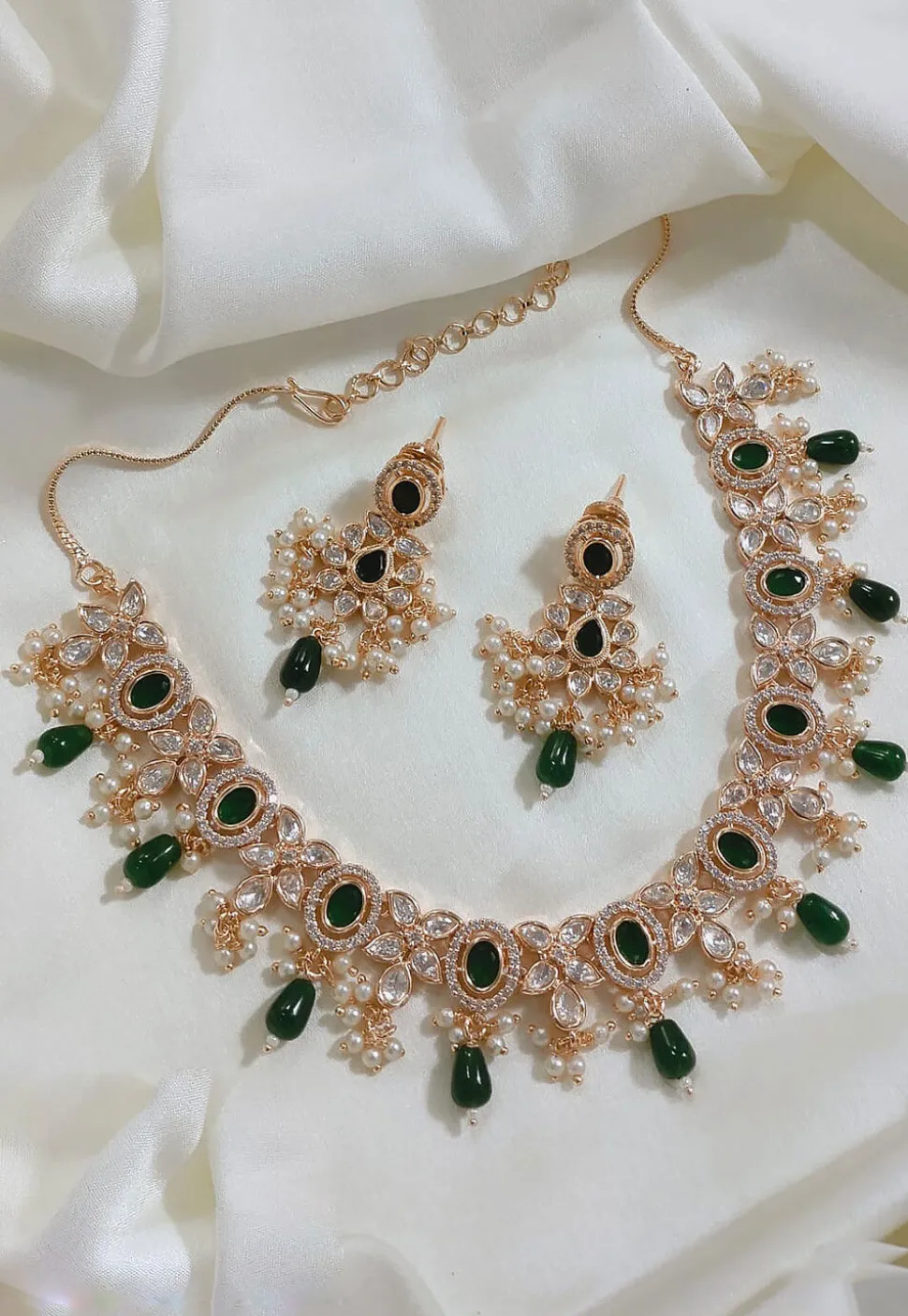 Stone Studded Necklace Set