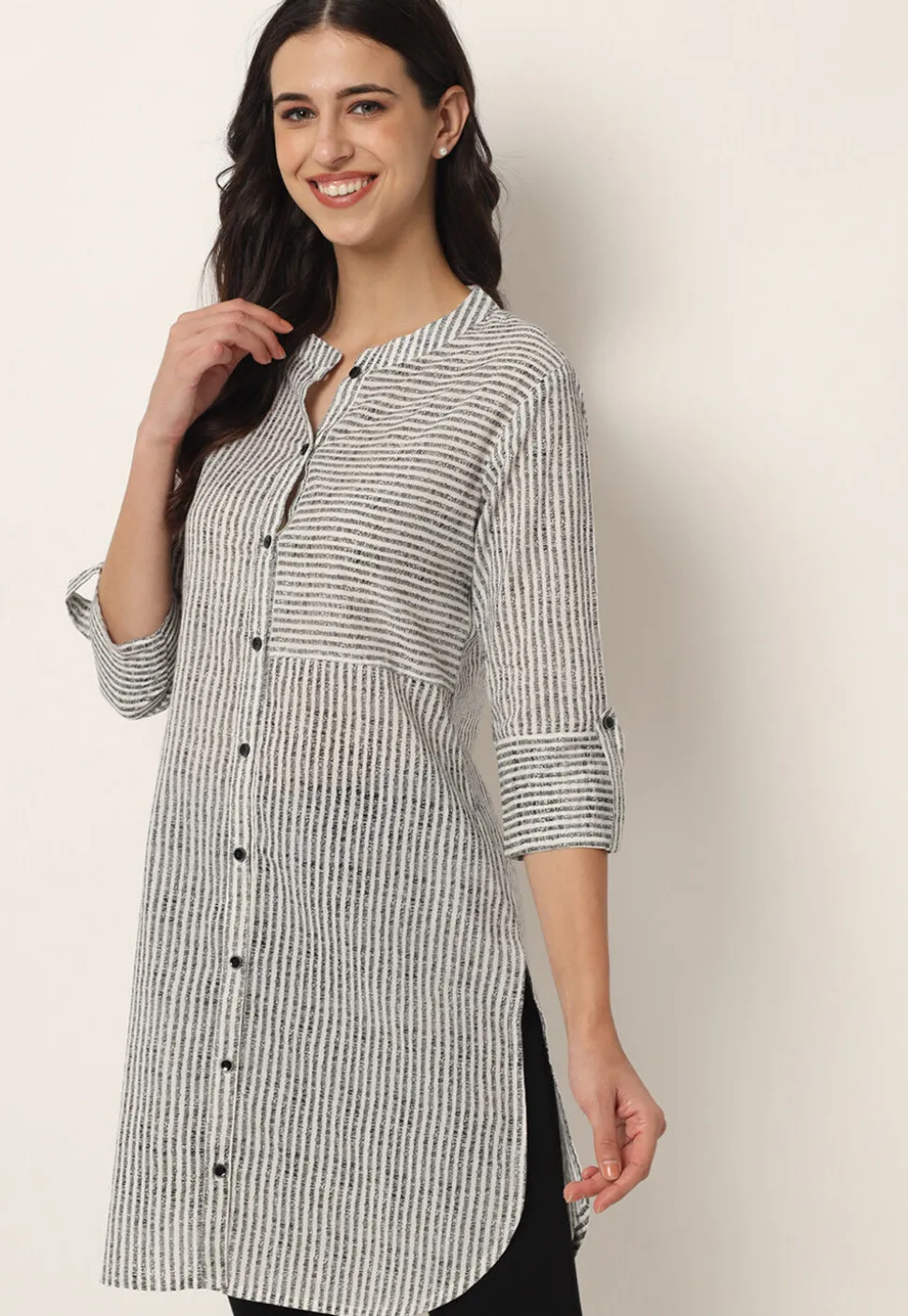 Stripe Printed Cotton Kurti in Off White