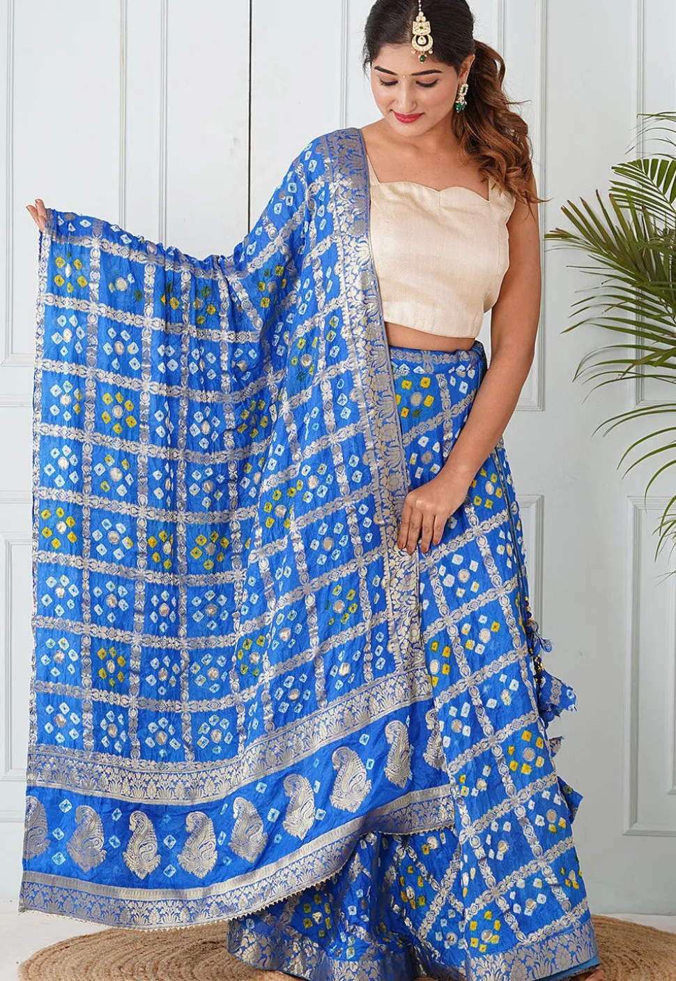 Woven Art Silk Dupatta in Turquoise