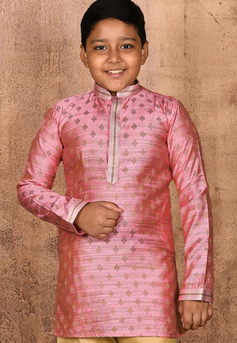 Woven Art Silk Jacquard Kurta in Pink