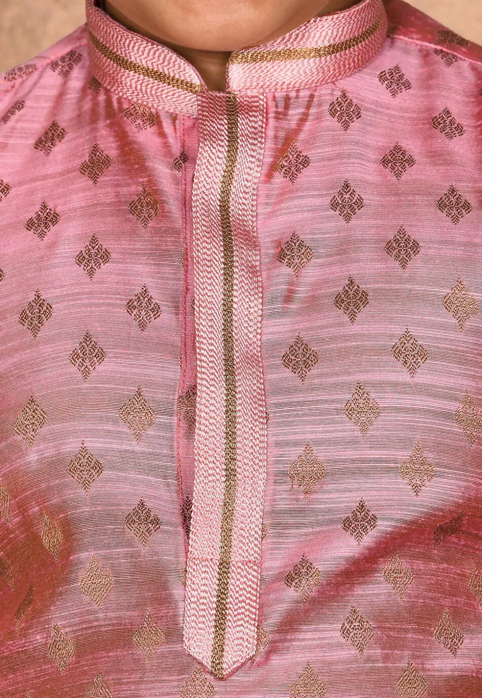 Woven Art Silk Jacquard Kurta in Pink