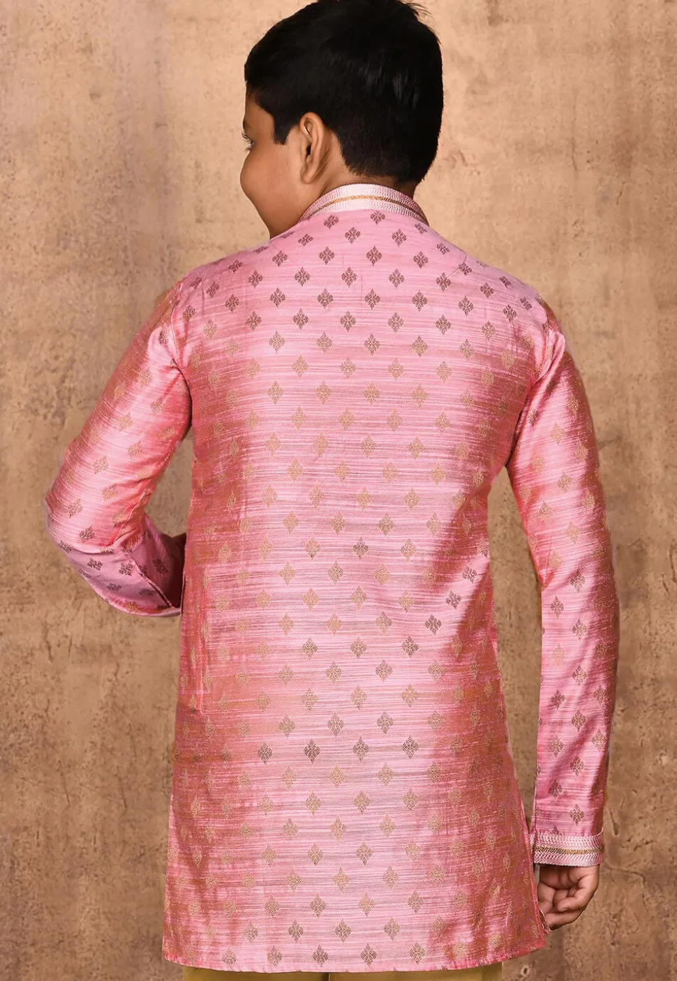 Woven Art Silk Jacquard Kurta in Pink