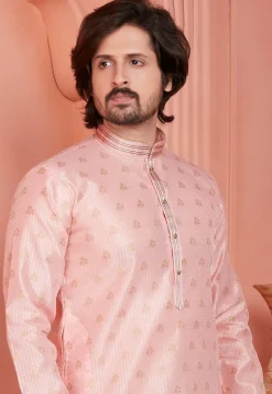 Woven Art Silk Jacquard Kurta Set in Peach