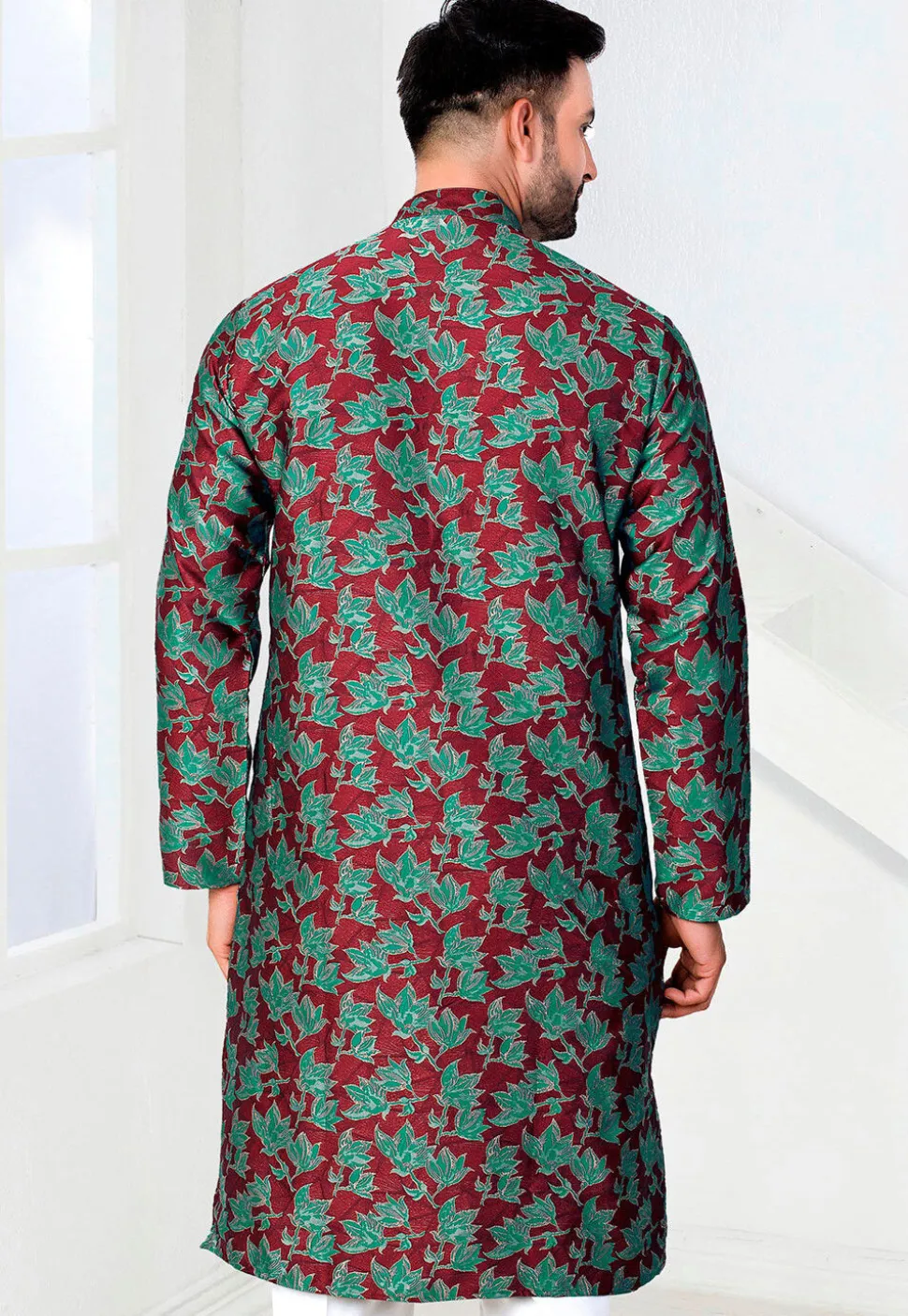 Woven Art Silk Jacquard Kurta in Maroon