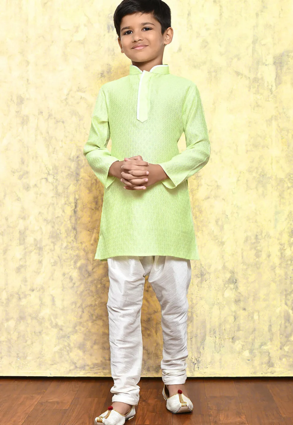 Woven Art Silk Jacquard Kurta Set in Light Green
