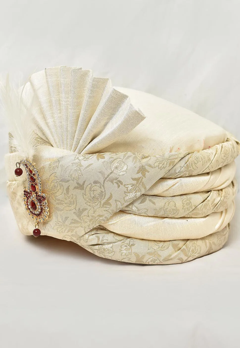 Woven Art Silk Jacquard Turban in Off White