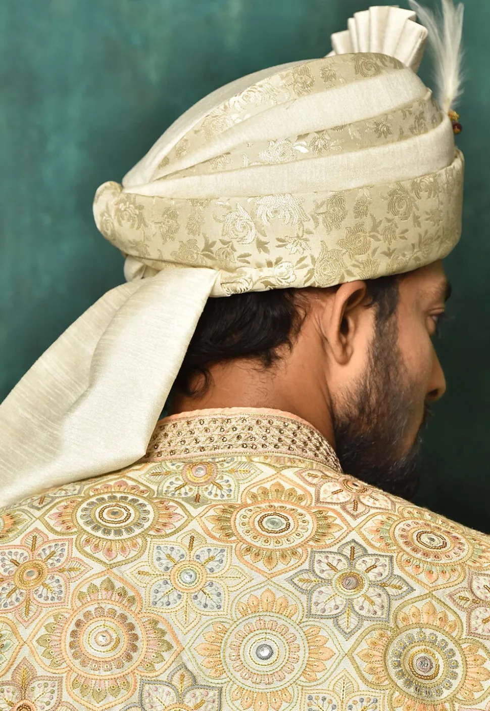 Woven Art Silk Jacquard Turban in Off White