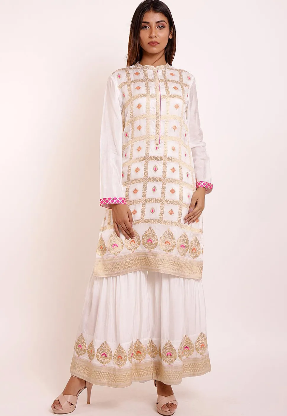 Woven Art Silk Kurti in Off White