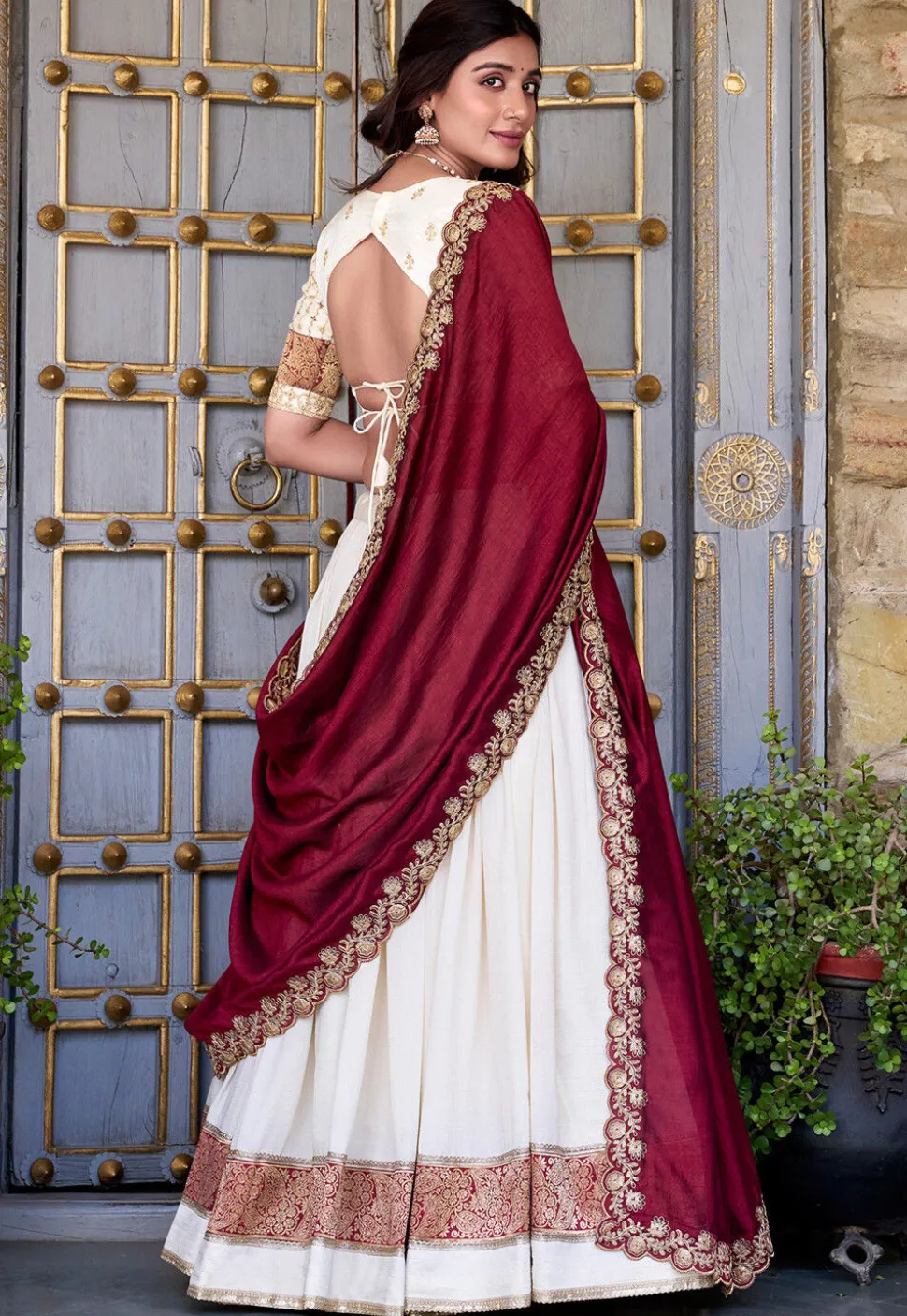 Woven Art Silk Lehenga in Off White