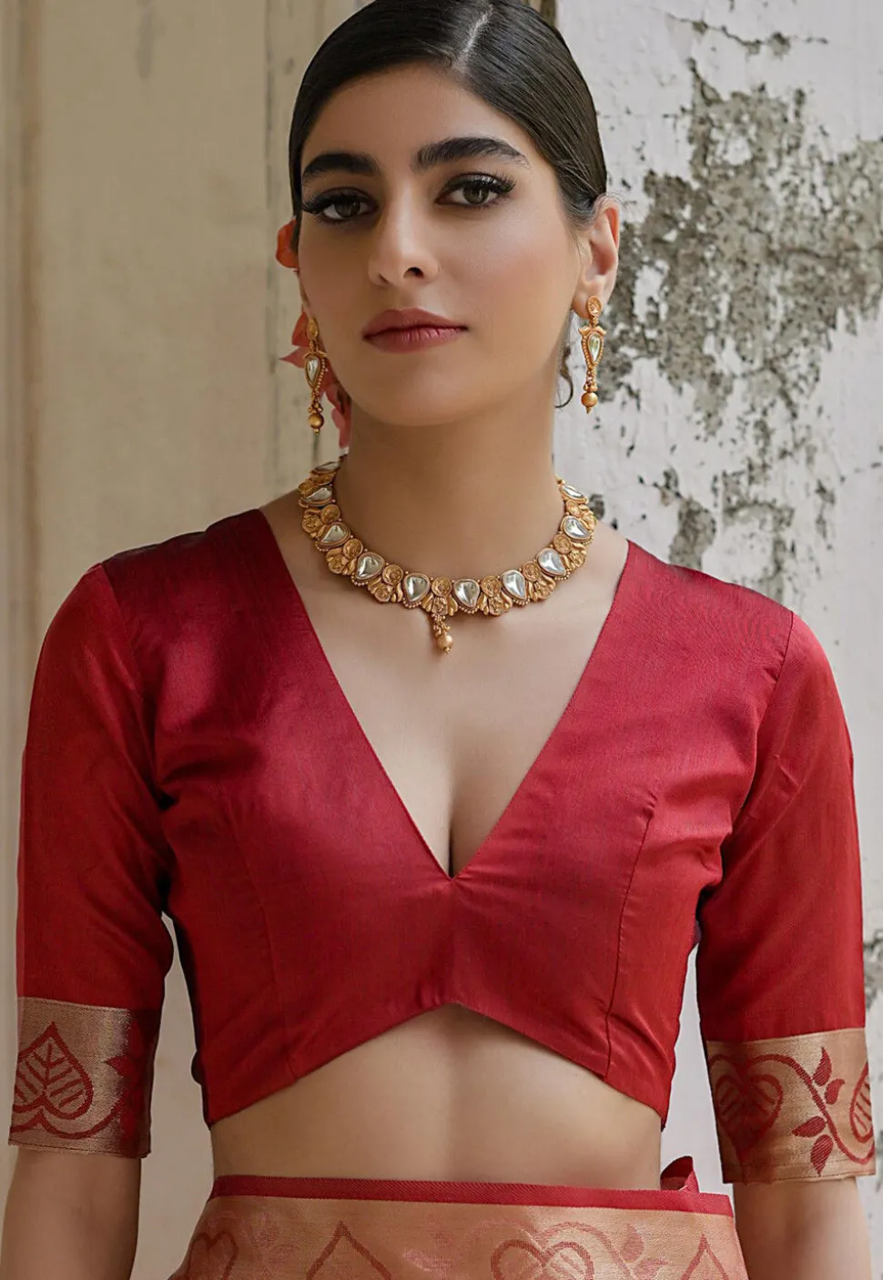Woven Art Silk Saree in Beige
