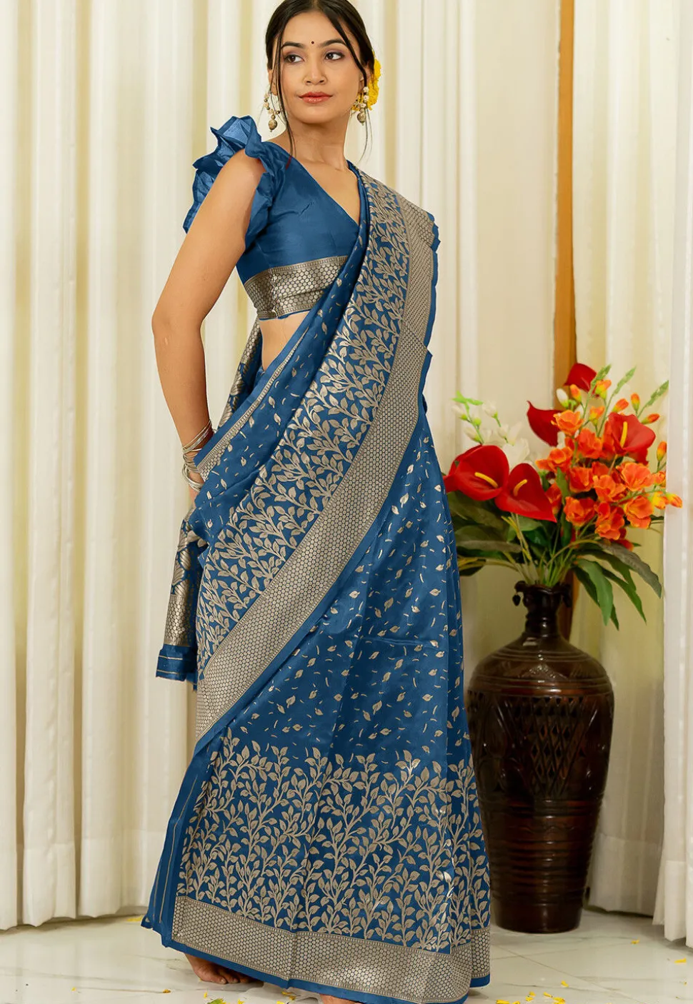 Woven Art Silk Saree in Dusty Blue