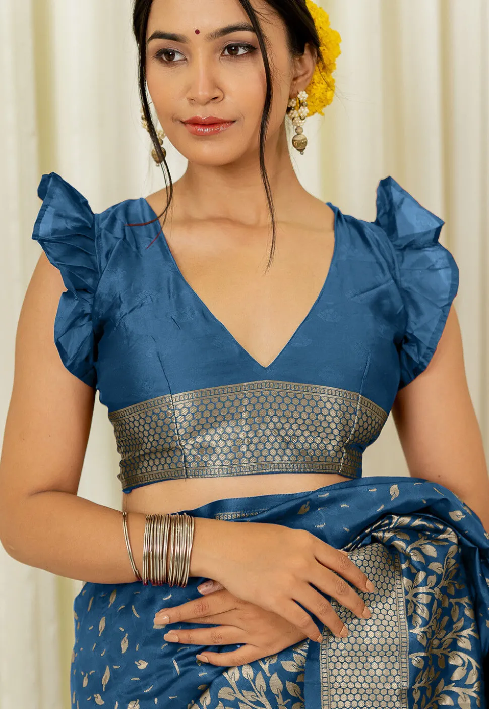 Woven Art Silk Saree in Dusty Blue