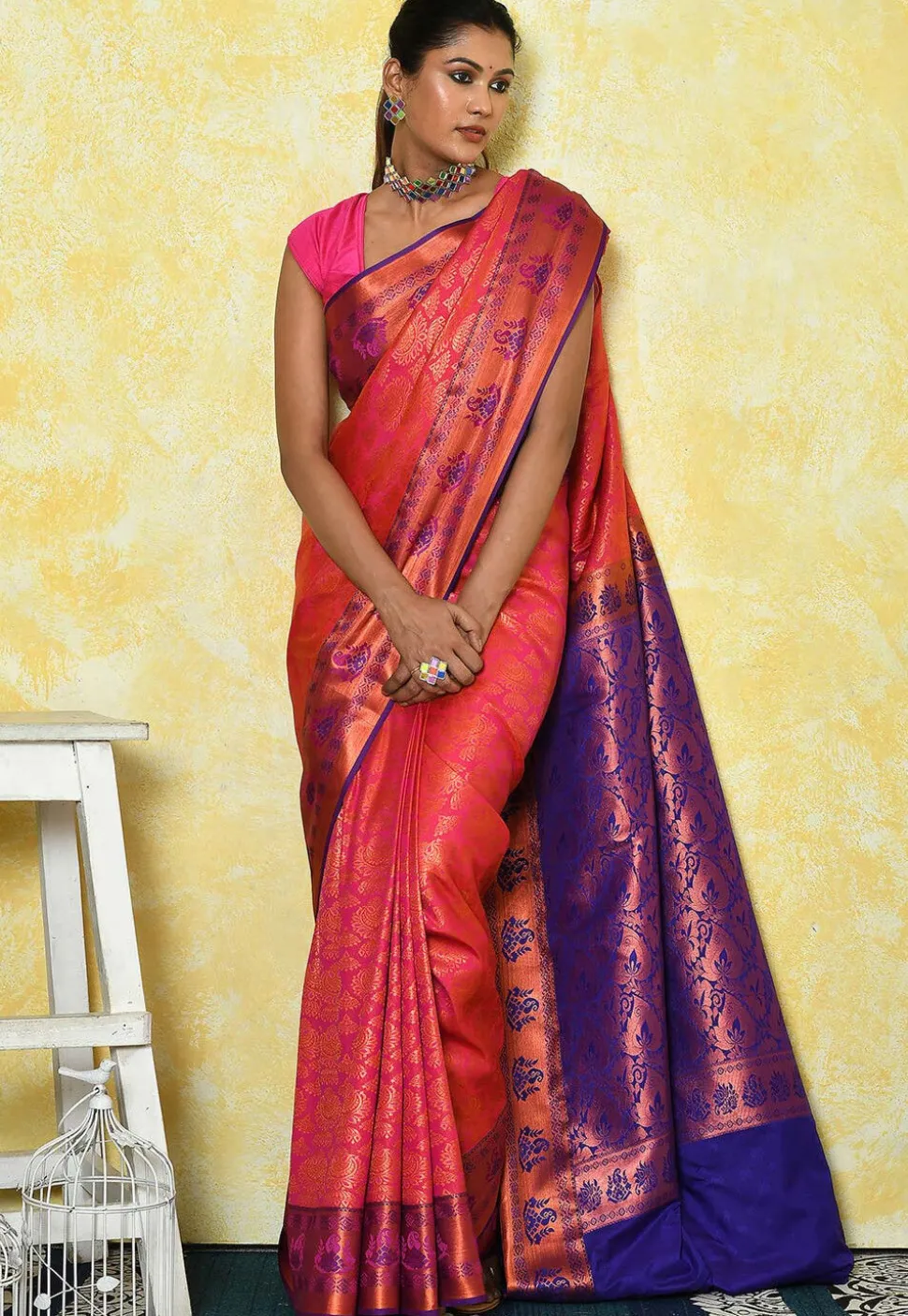 Woven Art Silk Saree in Fuchsia