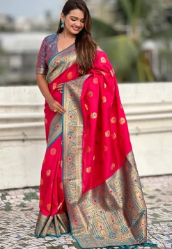Woven Art Silk Saree in Fuchsia