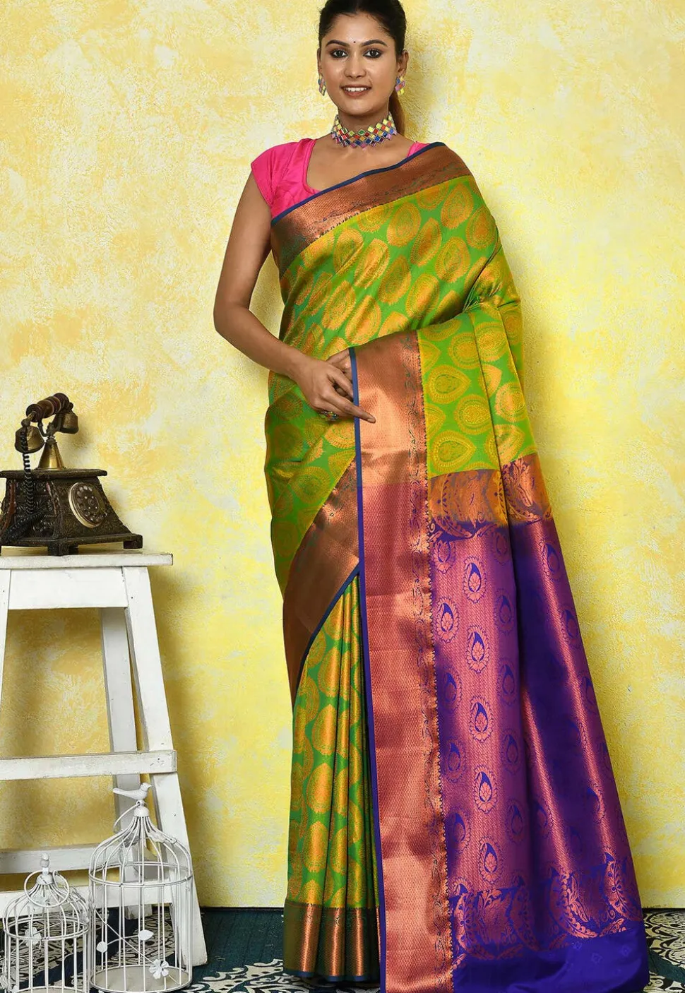 Woven Art Silk Saree in Green