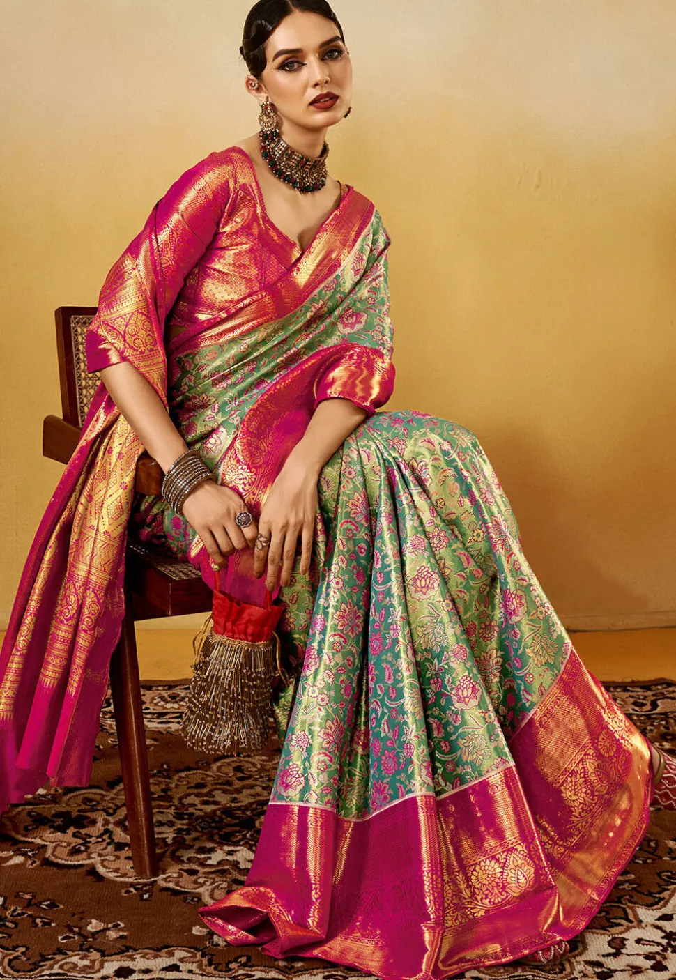 Woven Art Silk Saree in Green