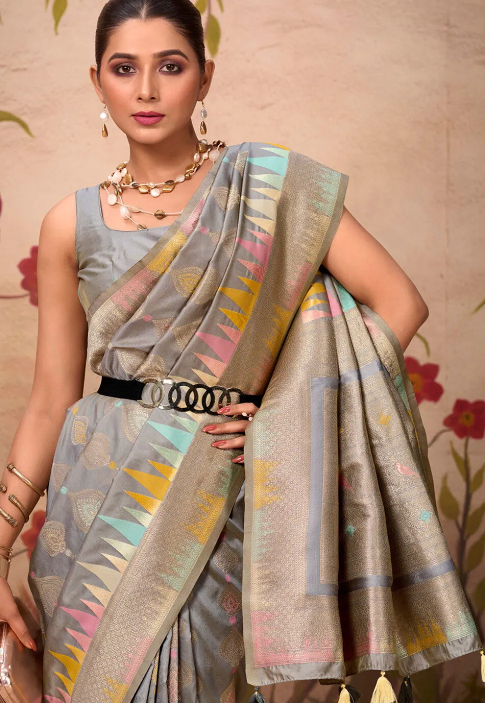 Woven Art Silk Saree in Grey