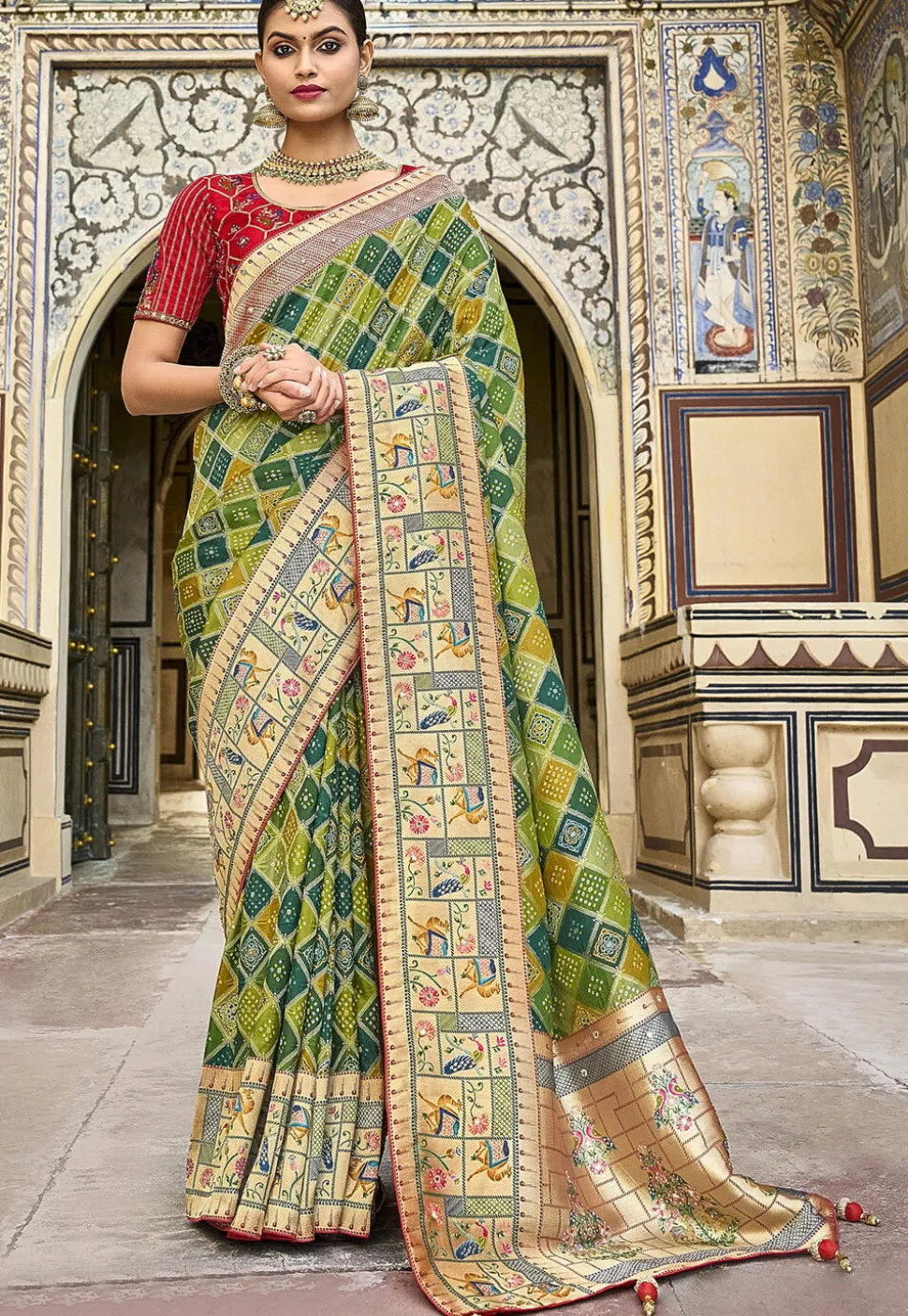 Woven Art Silk Saree in Light Green