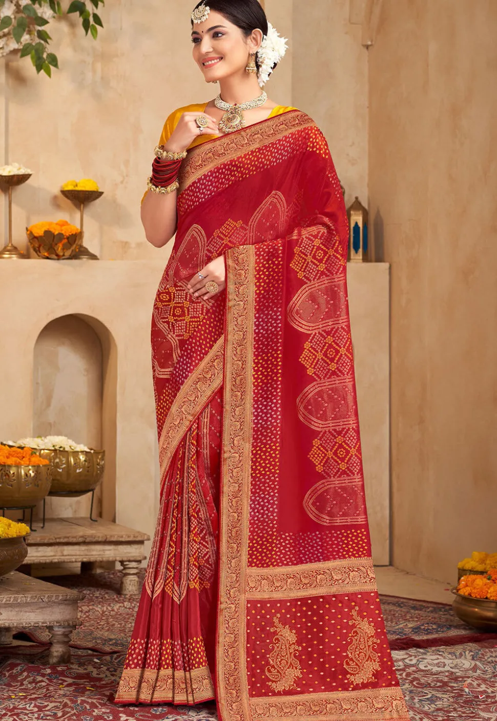 Woven Art Silk Saree in Maroon