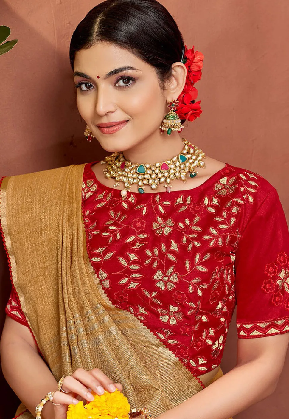 Woven Art Silk Saree in Peach