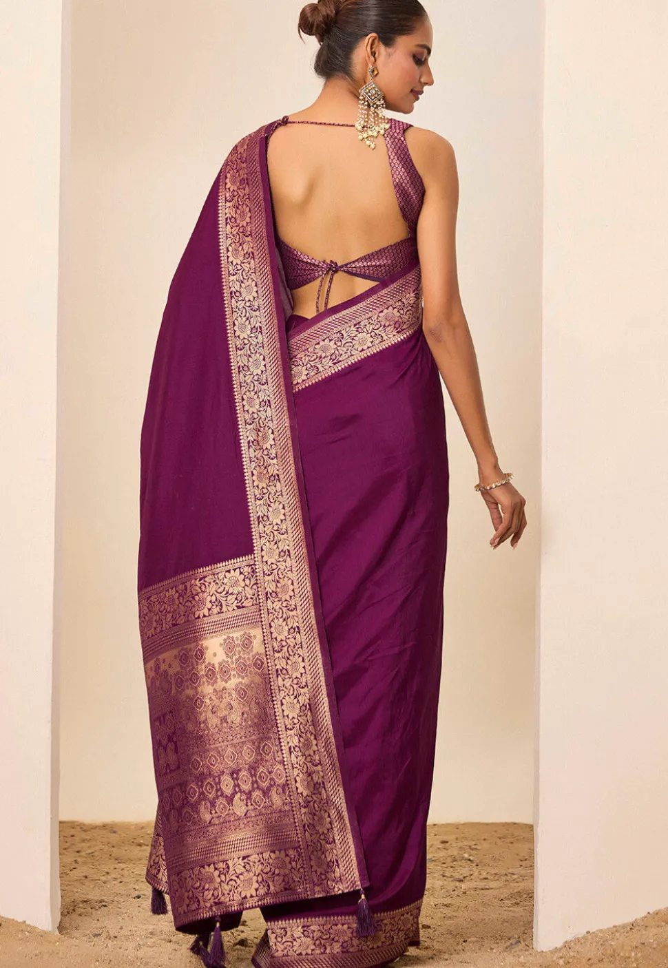 Woven Art Silk Saree in Purple