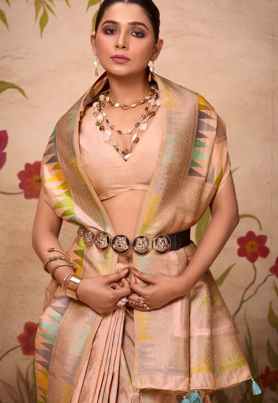 Woven Art Silk Saree in Peach