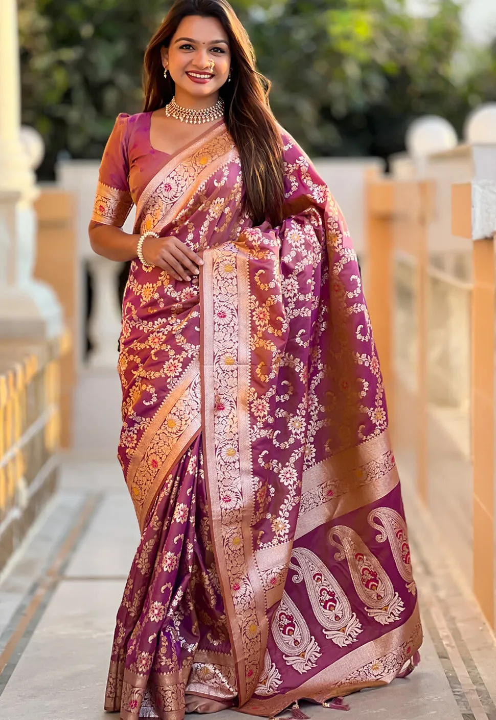 Woven Art Silk Saree in Purple