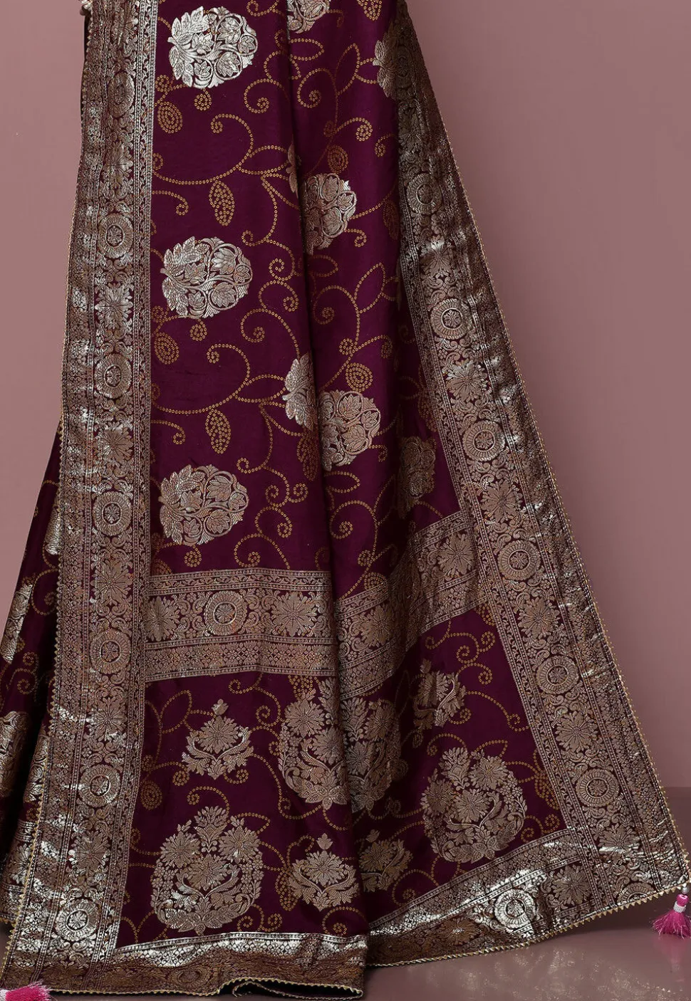Woven Art Silk Saree in Wine