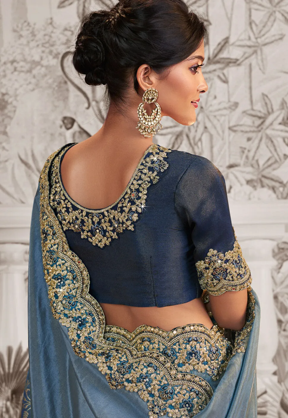 Woven Art Silk Scalloped Saree in Shaded Blue