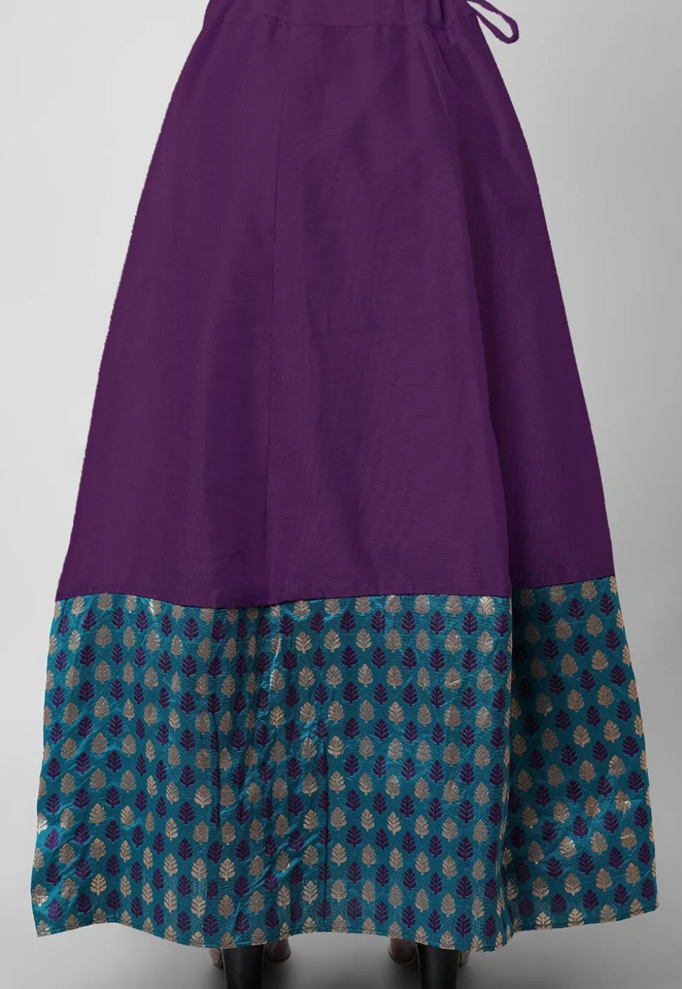 Woven Art Silk Skirt in Purple