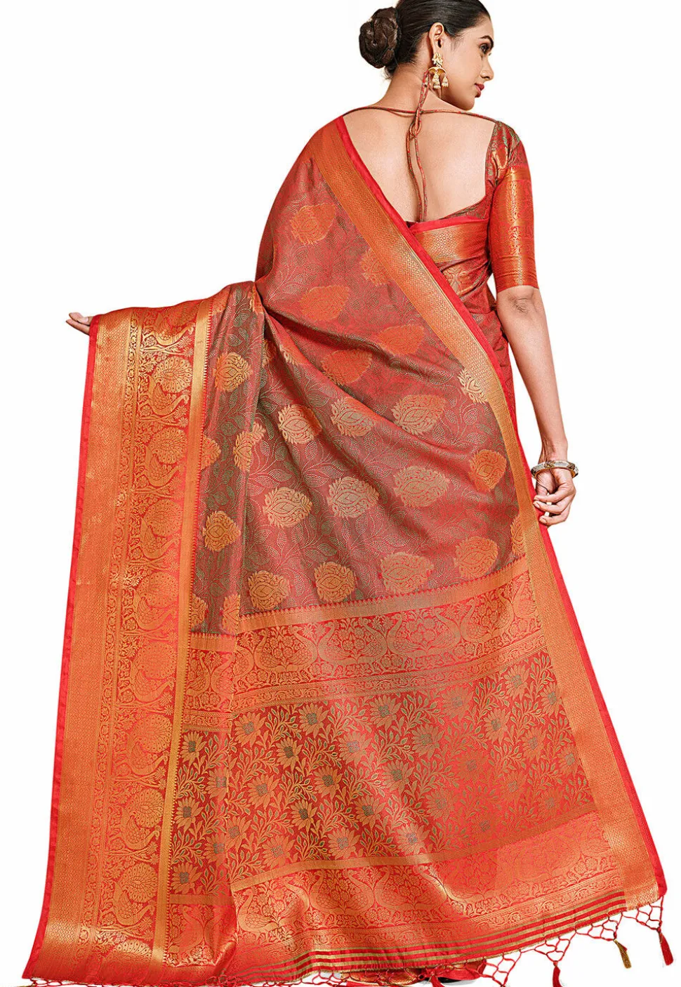 Woven Bangalore Silk Saree in Red