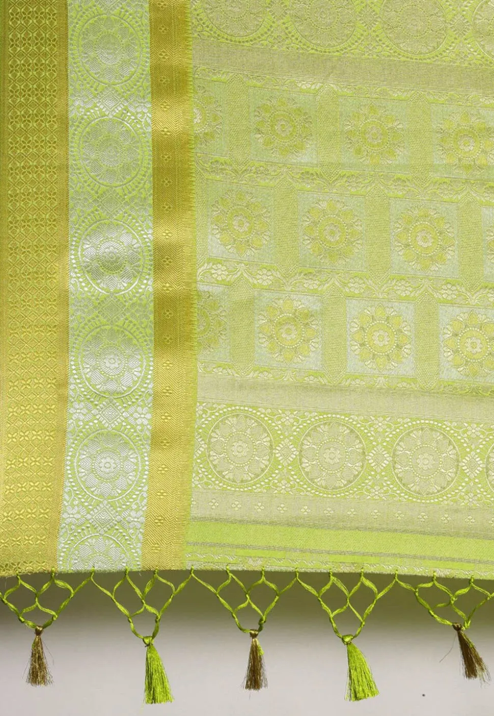 Woven Bangalore Silk Saree in Light Green