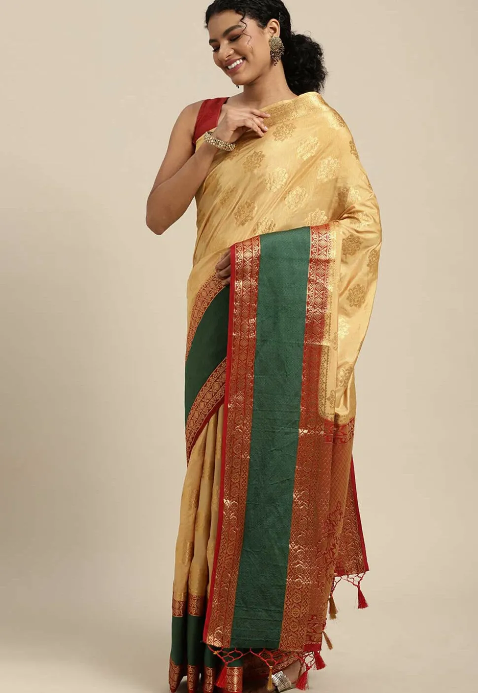 Woven Bangalore Silk Saree in Beige