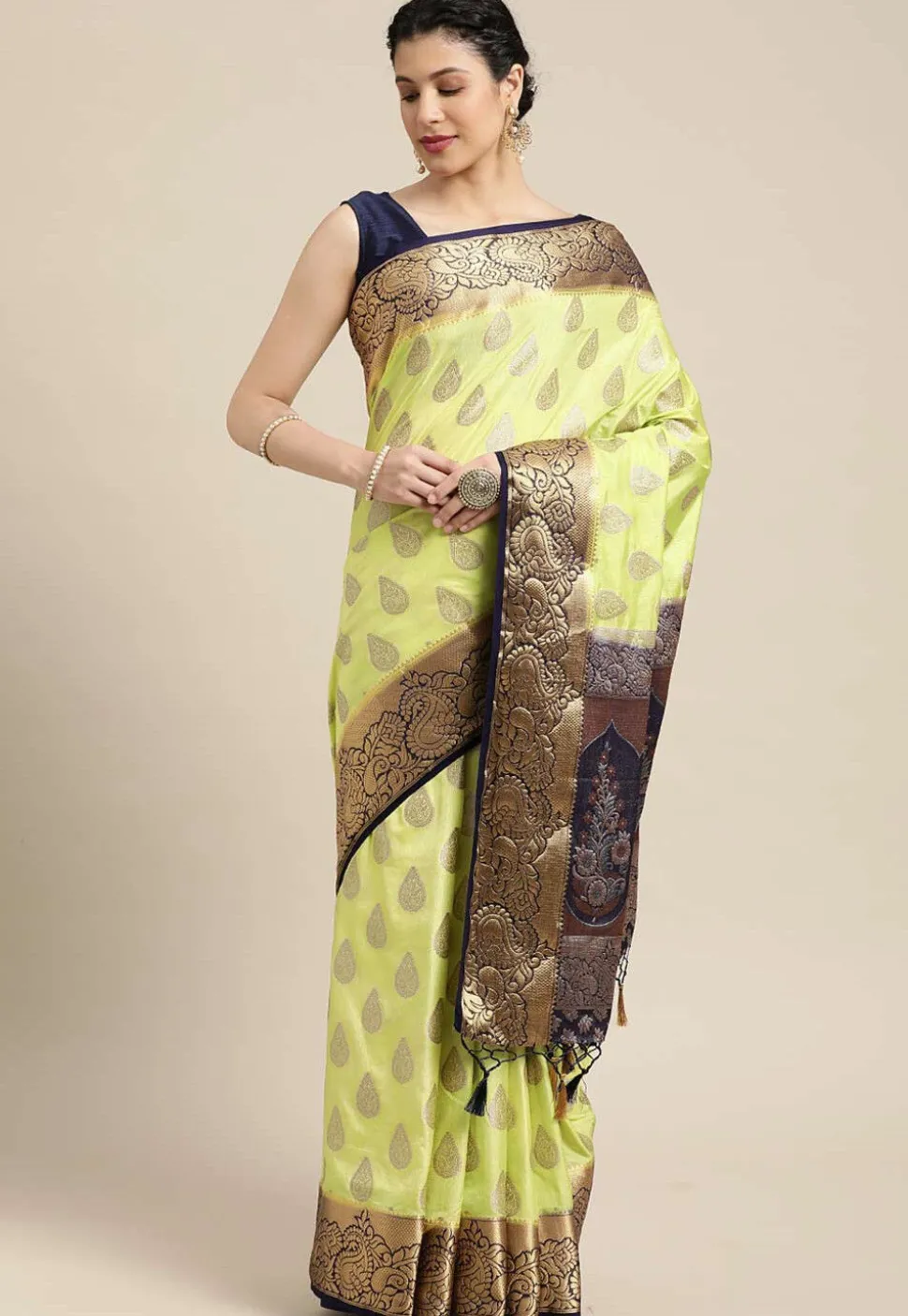 Woven Bangalore Silk Saree in Light Green