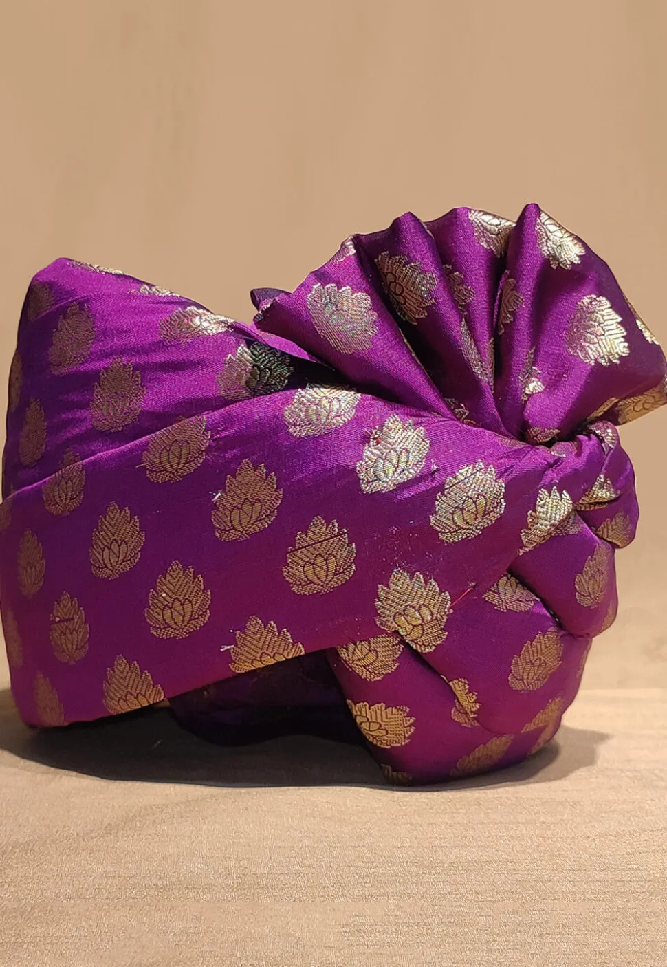 Woven Chanderi Brocade Unisex Turban in Magenta