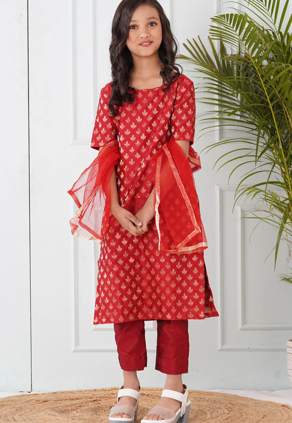 Woven Chanderi Silk Pakistani Suit in Maroon