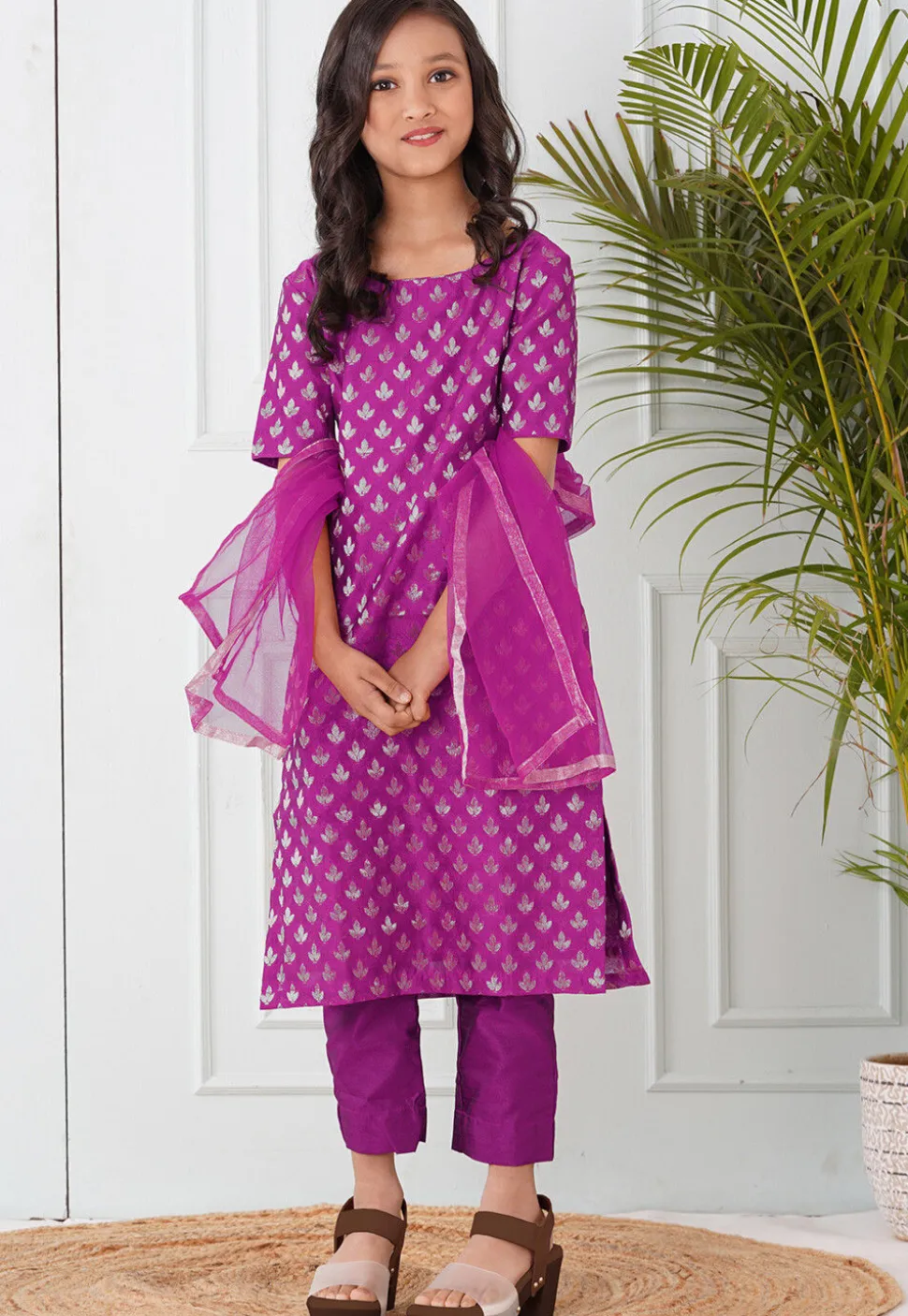 Woven Chanderi Silk Pakistani Suit in Magenta