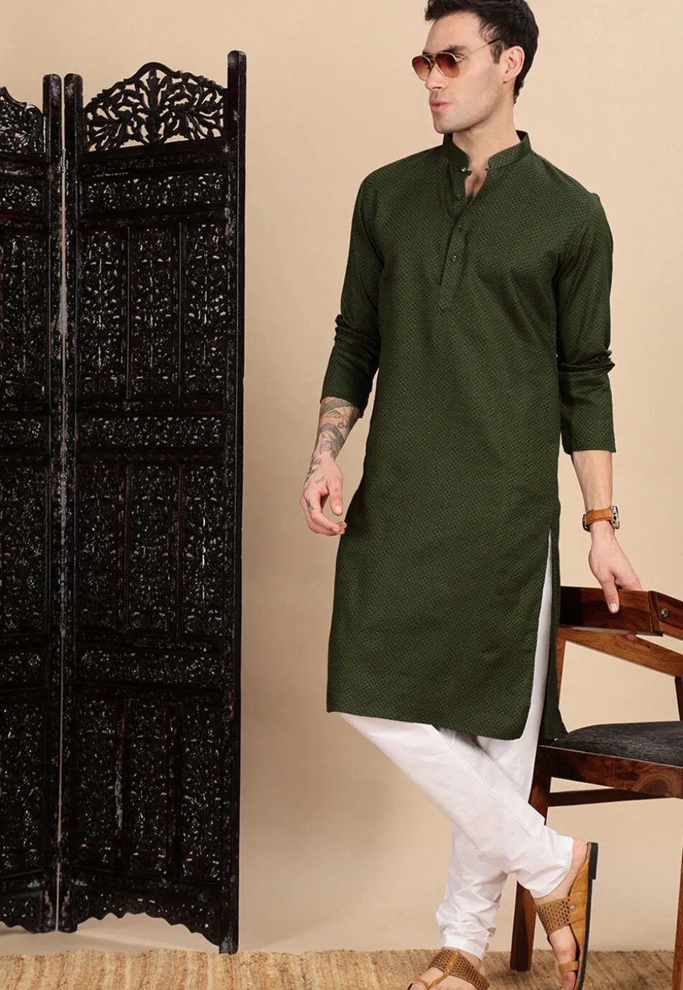 Woven Cotton Kurta in Dark Olive Green