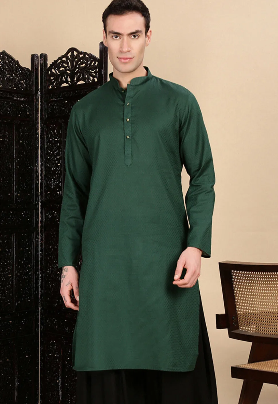 Woven Cotton Kurta in Dark Green