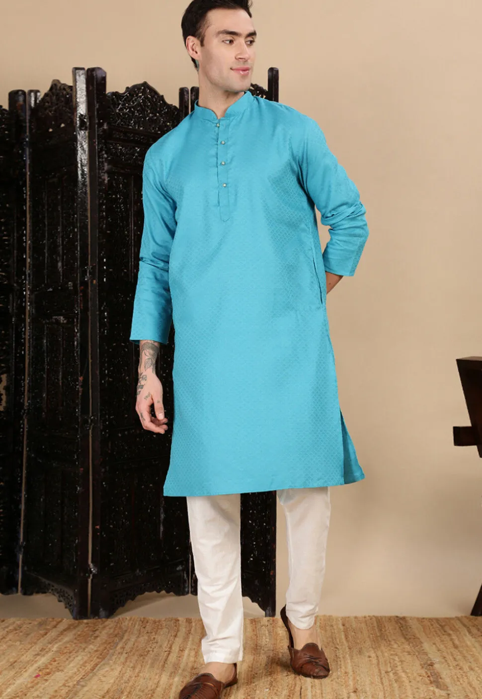 Woven Cotton Kurta in Light Blue