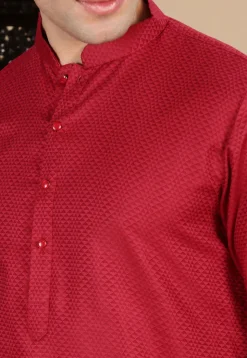 Woven Cotton Kurta in Maroon