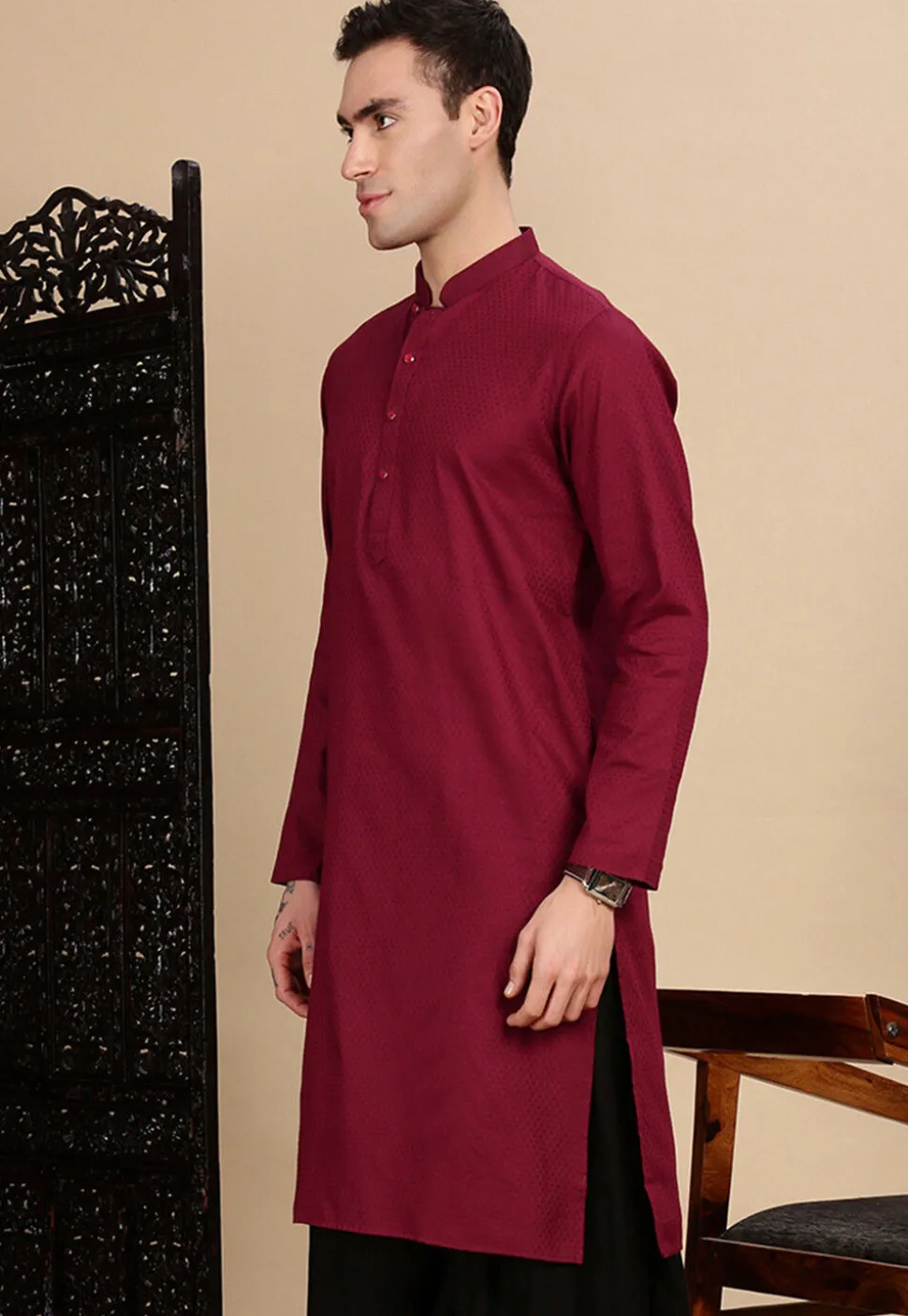 Woven Cotton Kurta in Maroon