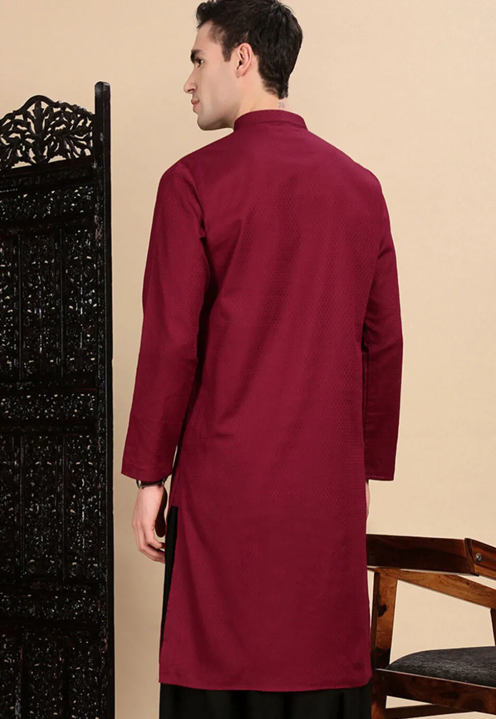 Woven Cotton Kurta in Maroon