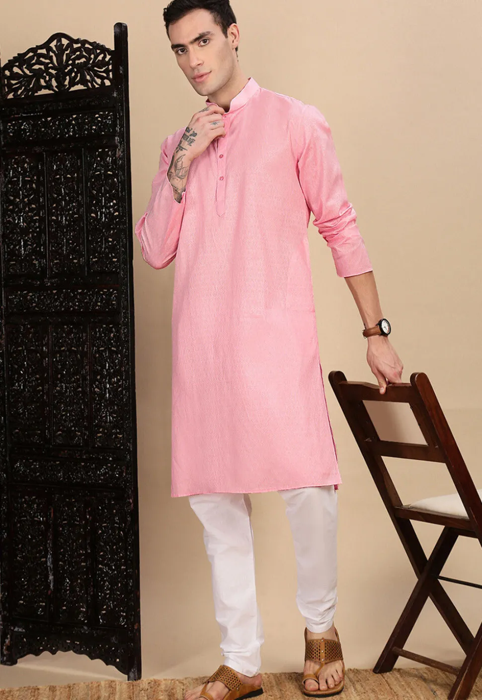 Woven Cotton Kurta in Pink
