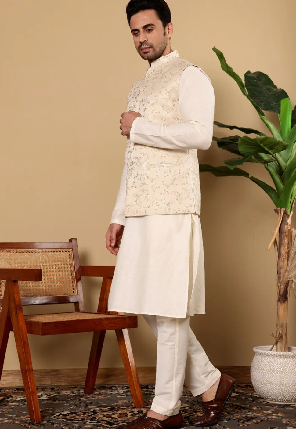 Woven Cotton Kurta Set in Off White and Light Beige