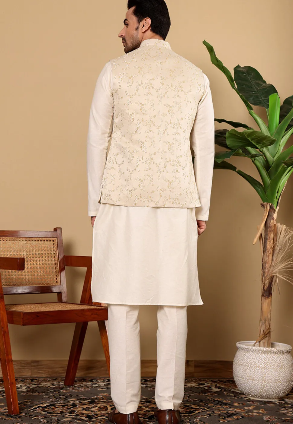 Woven Cotton Kurta Set in Off White and Light Beige