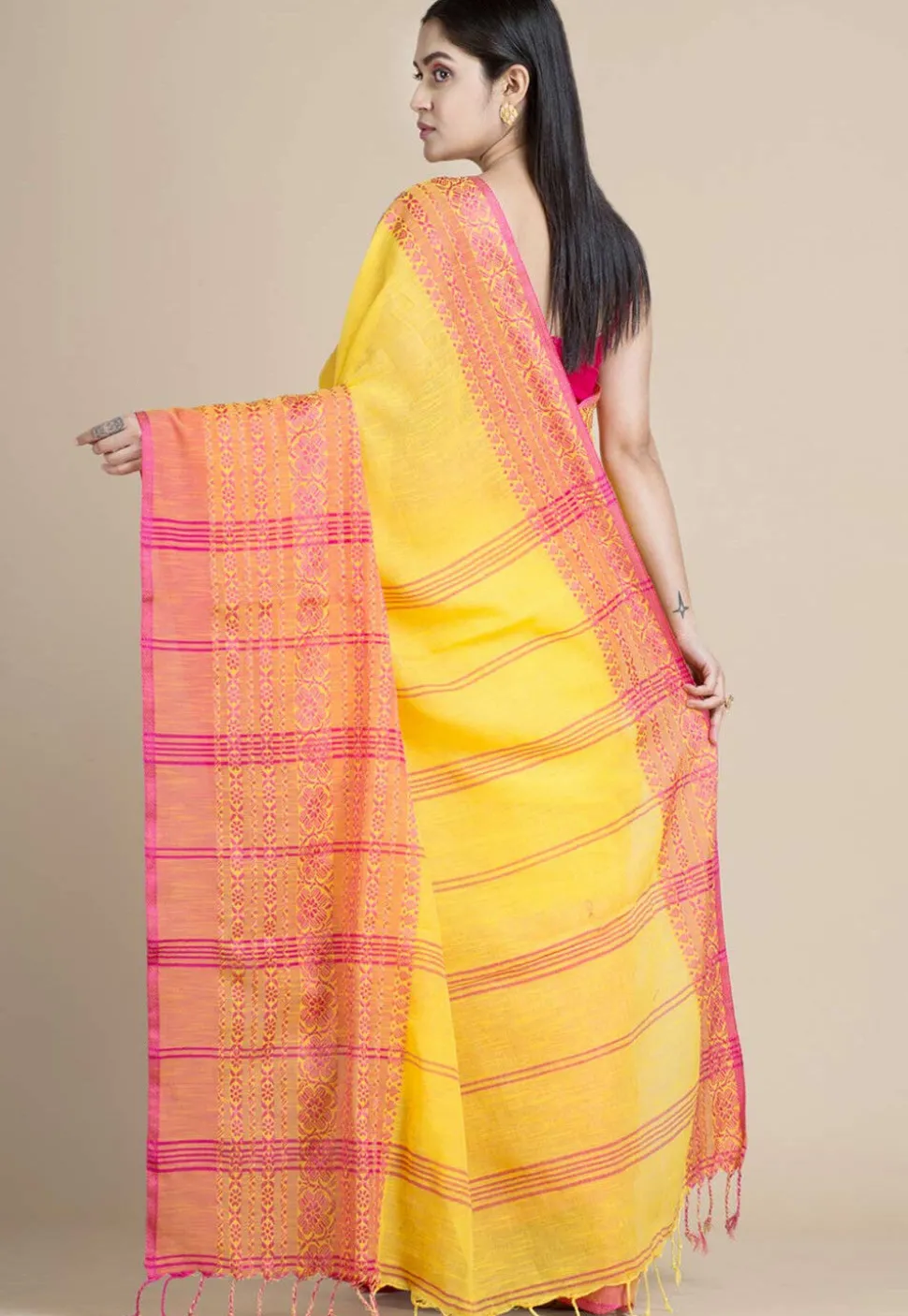 Woven Cotton Saree in Yellow