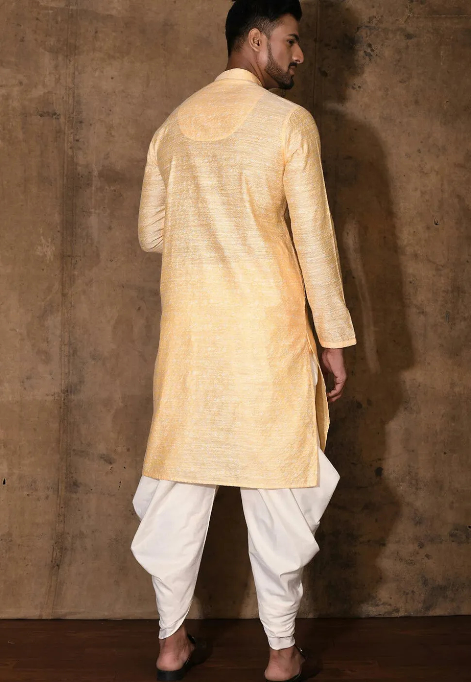 Woven Cotton Silk Jacquard Kurta Set in Peach